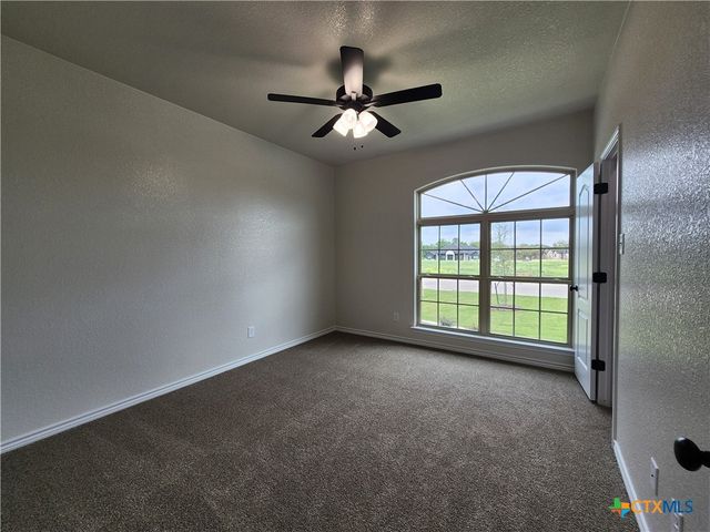 718 Golden Eagle Drive, Salado, TX 76571