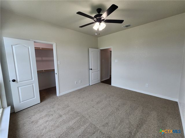 718 Golden Eagle Drive, Salado, TX 76571