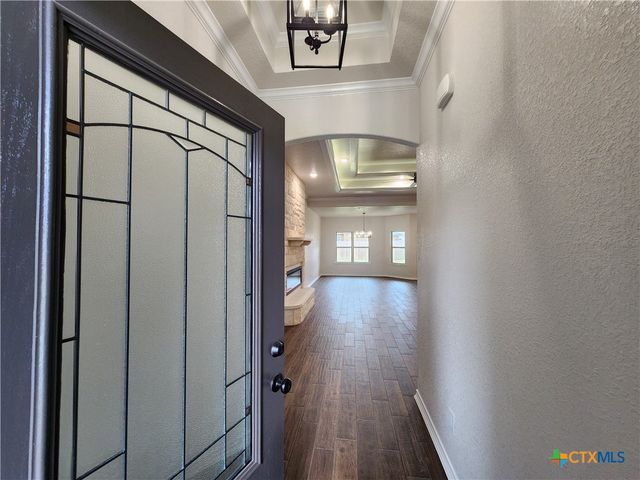 718 Golden Eagle Drive, Salado, TX 76571