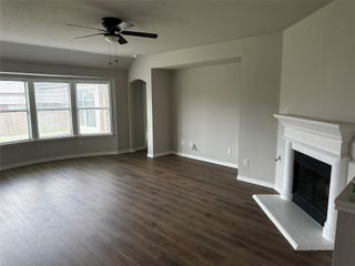 2512 Clubhouse Drive, Denton, TX 76210