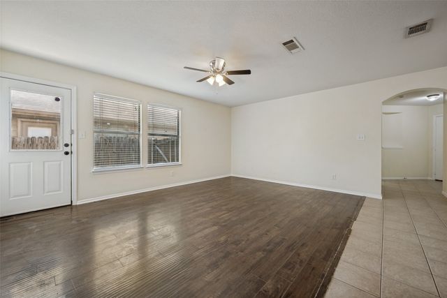 1112 Mulkey Lane, Denton, TX 76209