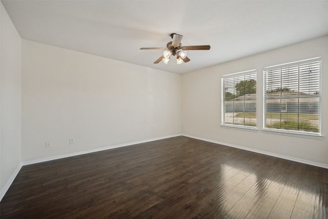 1112 Mulkey Lane, Denton, TX 76209