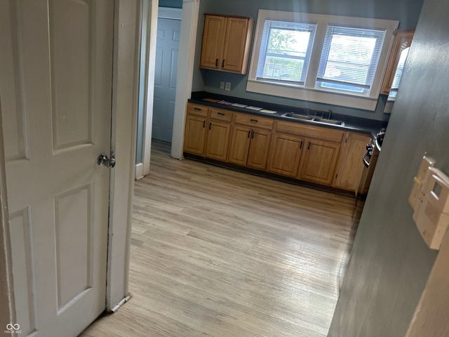 2950 Ruckle Street, Indianapolis, IN 46205