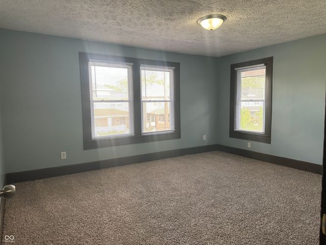 2950 Ruckle Street, Indianapolis, IN 46205