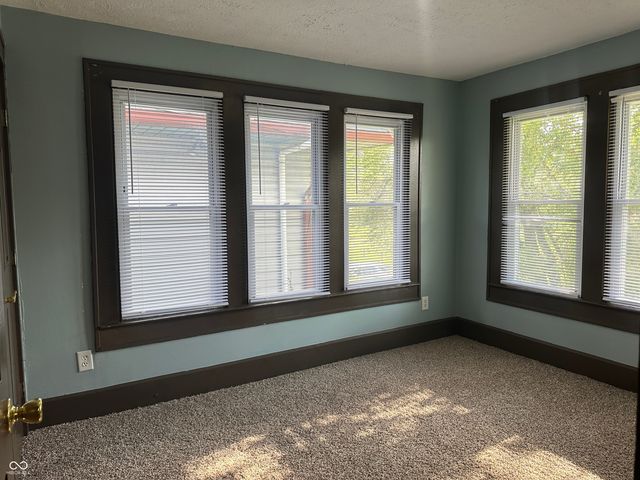 2950 Ruckle Street, Indianapolis, IN 46205