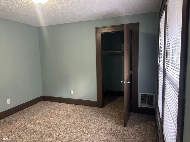 2950 Ruckle Street, Indianapolis, IN 46205