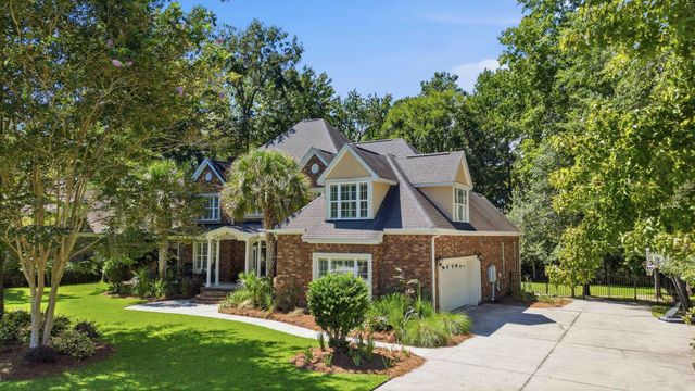 460 Chamberlin Dr., Myrtle Beach, SC 29588