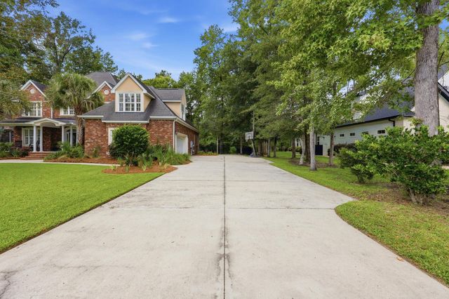 460 Chamberlin Dr., Myrtle Beach, SC 29588