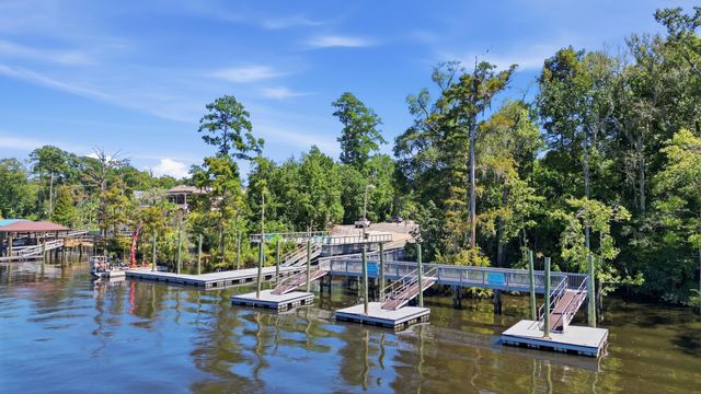 460 Chamberlin Dr., Myrtle Beach, SC 29588