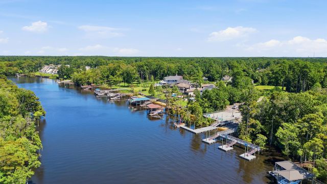 460 Chamberlin Dr., Myrtle Beach, SC 29588