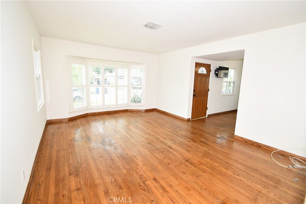 Image 21 of property listing at 4562 Iroquois Avenue, Lakewood, CA 90713