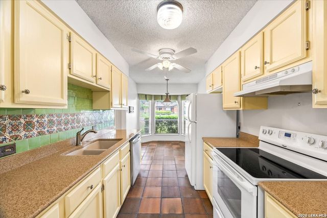 1722 TIMBER OAK ST, San Antonio, TX 78232
