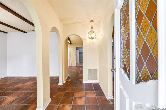 1722 TIMBER OAK ST, San Antonio, TX 78232