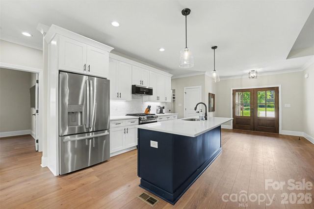 4527 Burrenfort Drive, Denver, NC 28037