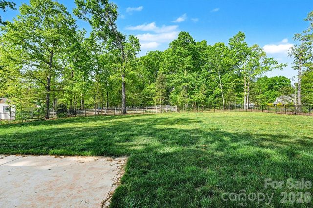 4527 Burrenfort Drive, Denver, NC 28037