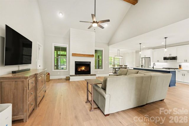 4527 Burrenfort Drive, Denver, NC 28037