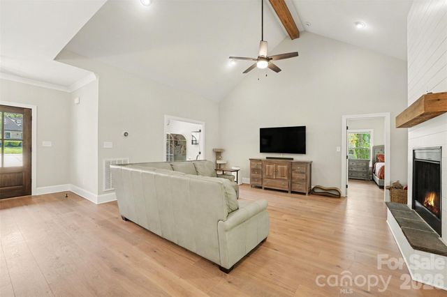 4527 Burrenfort Drive, Denver, NC 28037