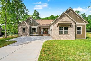 4527 Burrenfort Drive, Denver, NC 28037