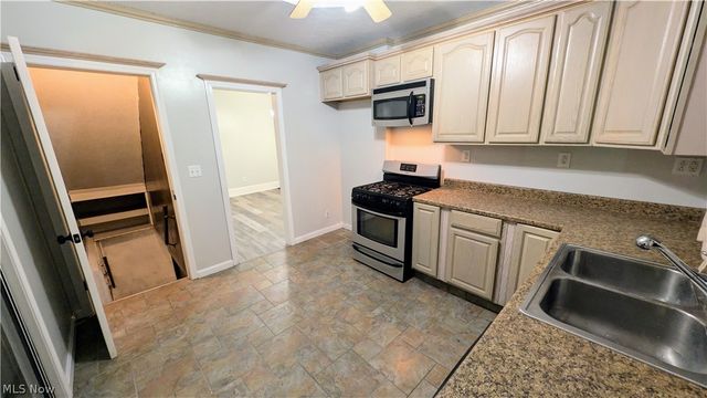 6989 Reed Road, Conneaut, OH 44030