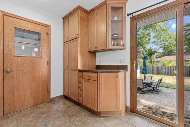 6416 Georgia Avenue N, Brooklyn Park, MN 55428