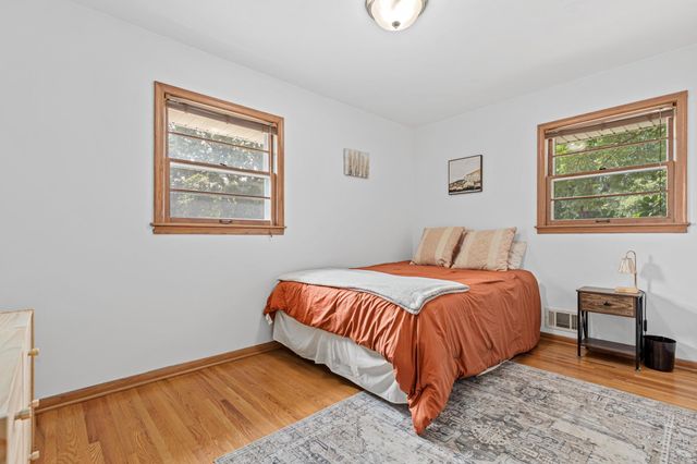 6416 Georgia Avenue N, Brooklyn Park, MN 55428