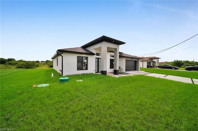 509 Caywood AVE S, Lehigh Acres, FL 33974