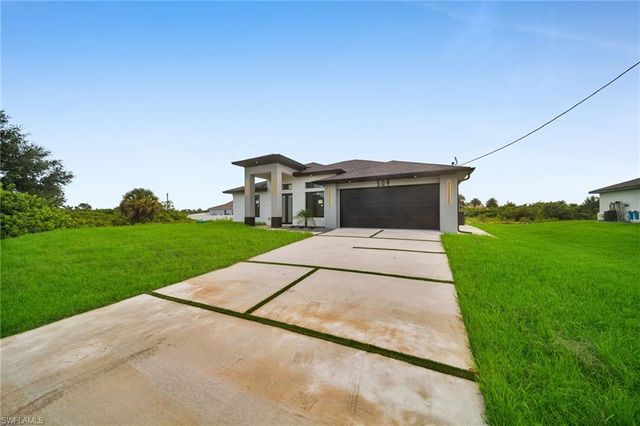 509 Caywood AVE S, Lehigh Acres, FL 33974