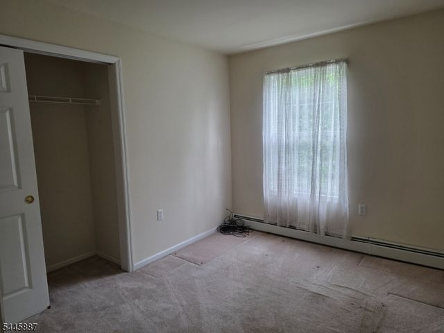 5 Wallman Way, Mount Olive Twp., NJ 07828