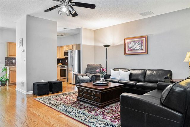 3836 Pleasant Oaks Drive, Lawrenceville, GA 30044