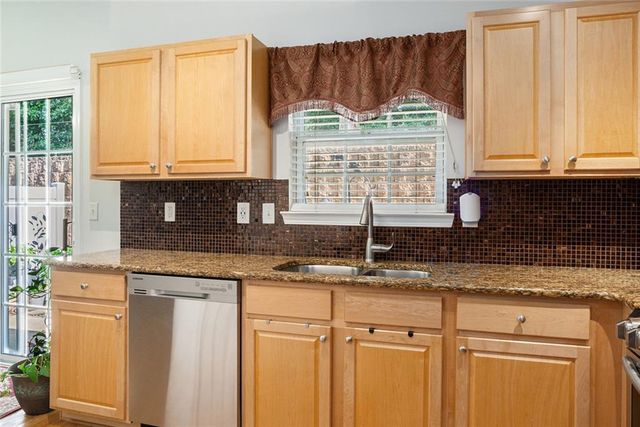 3836 Pleasant Oaks Drive, Lawrenceville, GA 30044