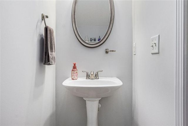 3836 Pleasant Oaks Drive, Lawrenceville, GA 30044