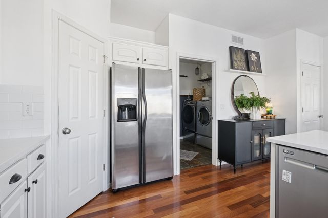 213 Ardennes Avenue E, Shakopee, MN 55379