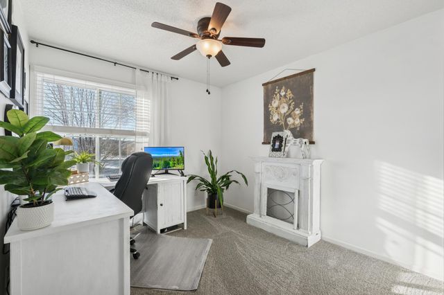 213 Ardennes Avenue E, Shakopee, MN 55379