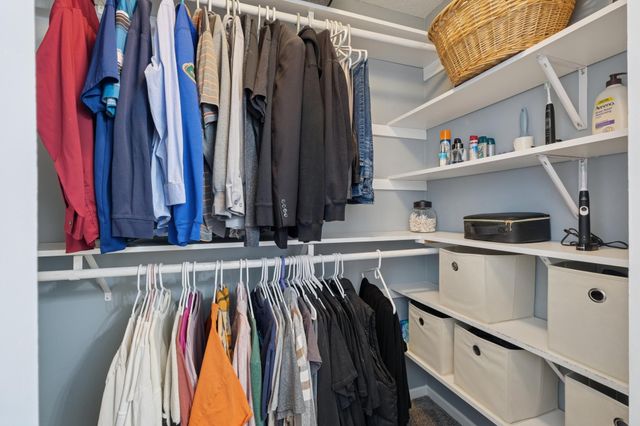 213 Ardennes Avenue E, Shakopee, MN 55379