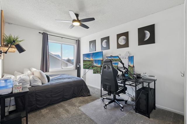 213 Ardennes Avenue E, Shakopee, MN 55379