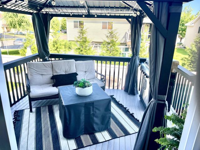 213 Ardennes Avenue E, Shakopee, MN 55379