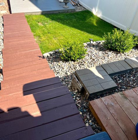 213 Ardennes Avenue E, Shakopee, MN 55379