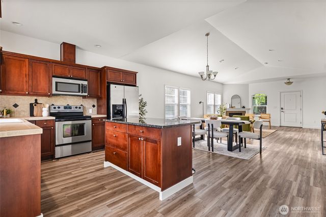 14951 101st Avenue SE, Yelm, WA 98597