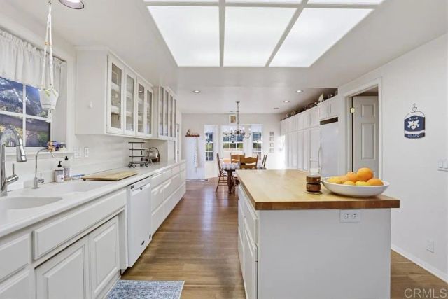 2073 Willow Glen Road, Fallbrook, CA 92028