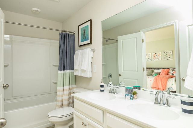 8744 Nashville Dr., Calabash, NC 28467