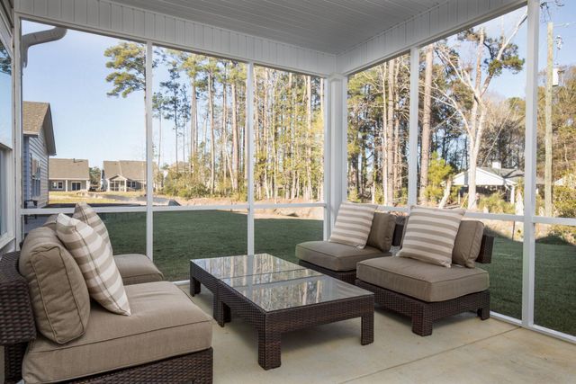 8744 Nashville Dr., Calabash, NC 28467