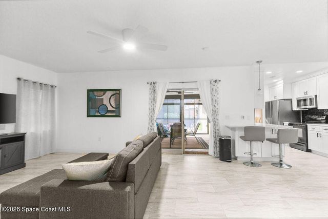 875 Homey Place NE, Palm Bay, FL 32907