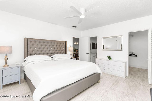 875 Homey Place NE, Palm Bay, FL 32907