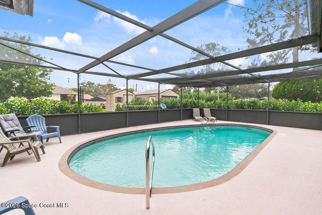 875 Homey Place NE, Palm Bay, FL 32907