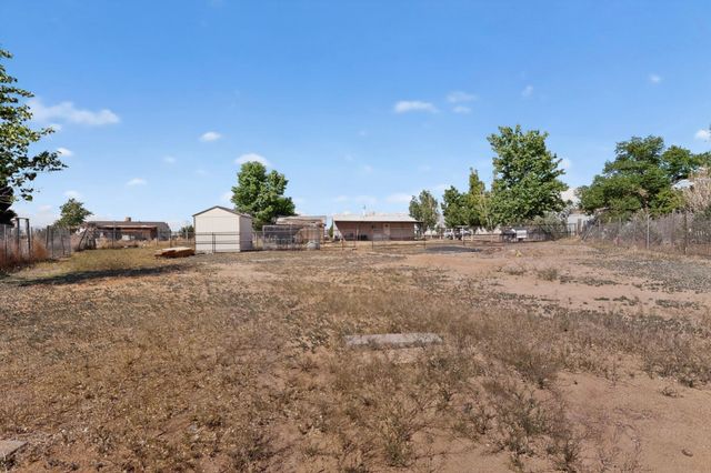 16 Cereza Circle, Los Lunas, NM 87031
