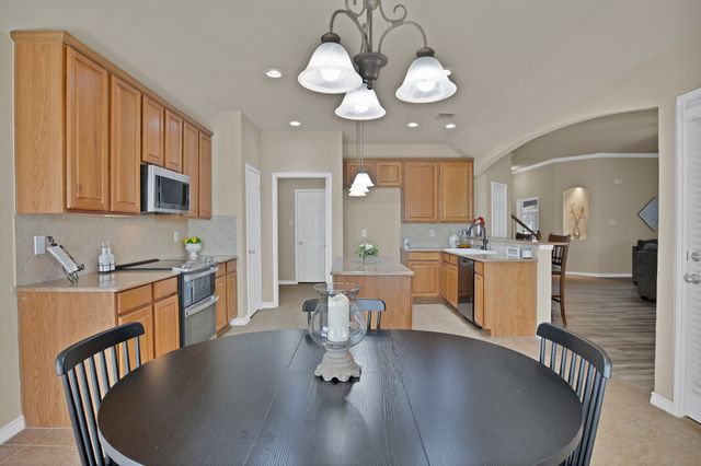 1116 Linden Drive, Burleson, TX 76028