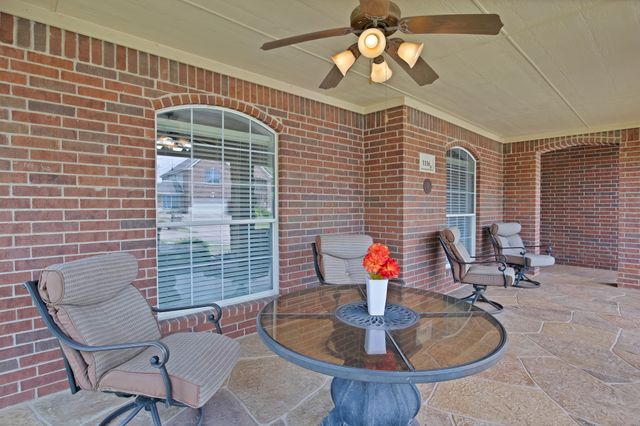 1116 Linden Drive, Burleson, TX 76028