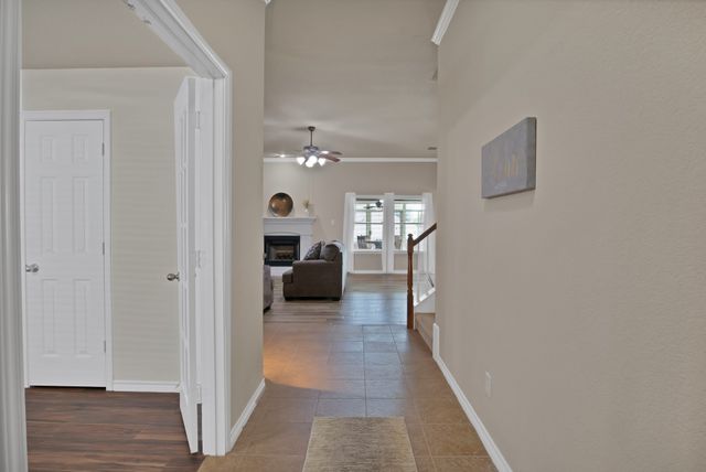 1116 Linden Drive, Burleson, TX 76028