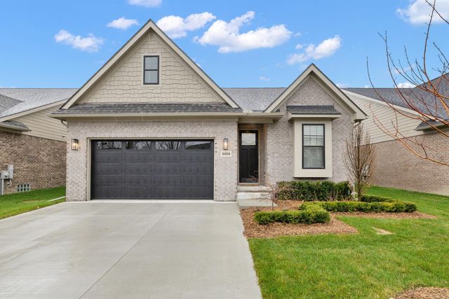 5932 Willow Grove Drive, Troy, MI 48085