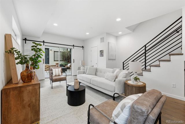 20 S Grant Street, Denver, CO 80209